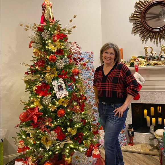 POSHMARK AMBASSADOR GREAT LOW PRICES 🙋🏻🤗 - Picture 3 of 4